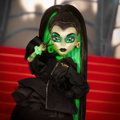 Monster High Symphanee Midnight: połączenie mody i zjawisk nadprzyrodzonych!