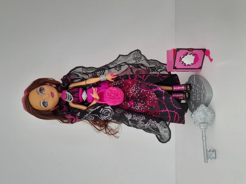 Doll Ever After High Brier Beauty Legacy Day Brier Beauty