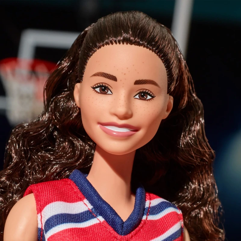 Barbie Sue Bird: hołd dla legendy koszykówki w serii Inspirujące kobiety
