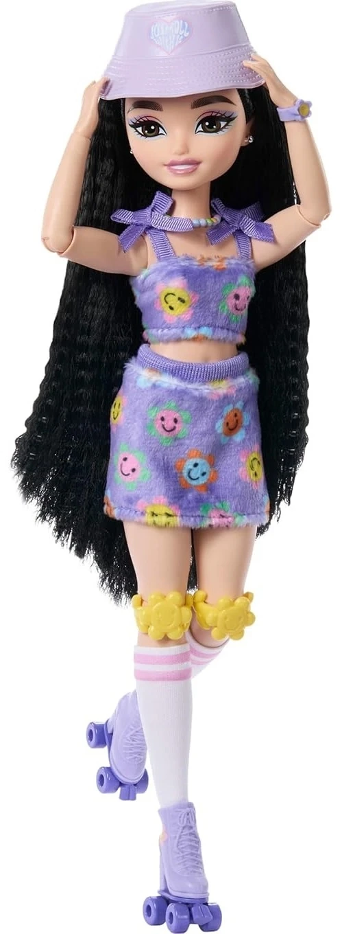 Mattel Barbie Dream Besties Roller Skating Renee (JFX99) Skate Party series