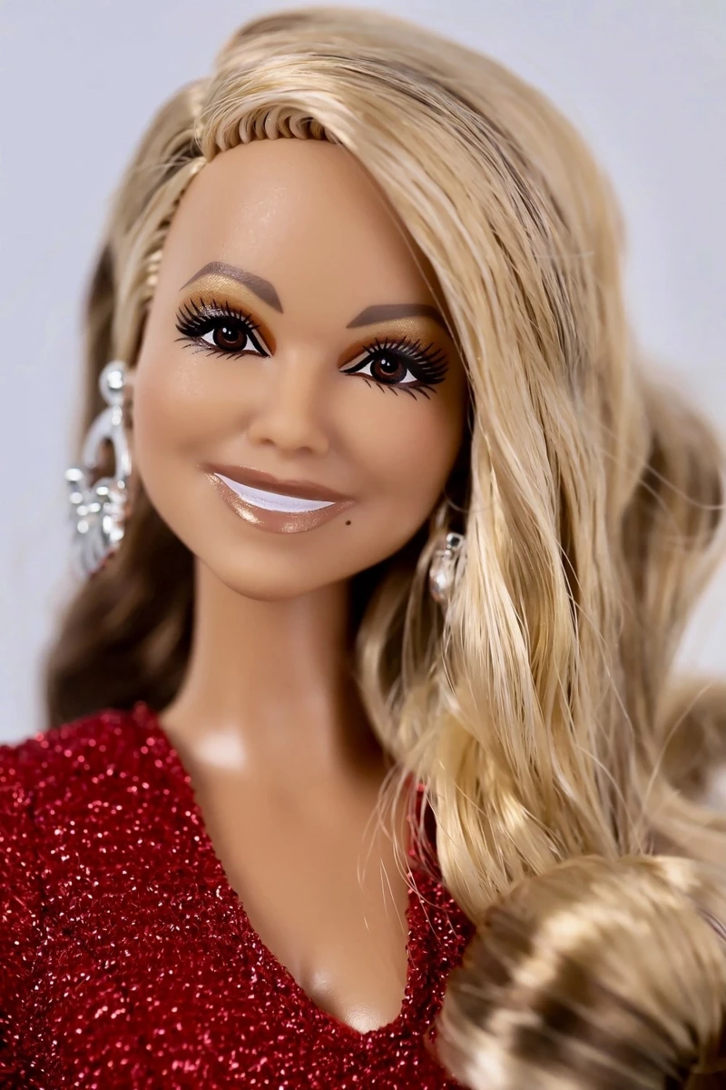 Barbie Signature Mariah Carey Holiday Doll HJX17 - Best Buy