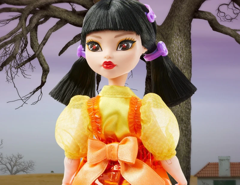 Young-Hee from the cult TV series Squid Games joins the Monster High Skullector