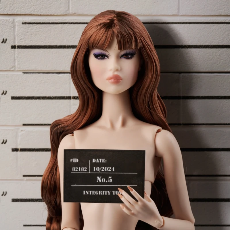 Integrity Toys 2021 レイナ 新品未使用 NRFB Integrity Toys 2021 レイナ 新品未使用 NRFB