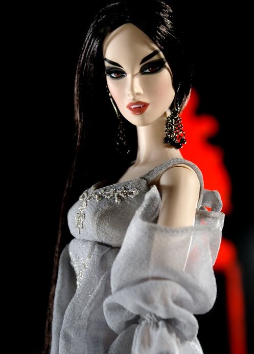 Integrity Toys Nu. Fantasy Yours Evermore Mina (15006) Brides of Dracula  series