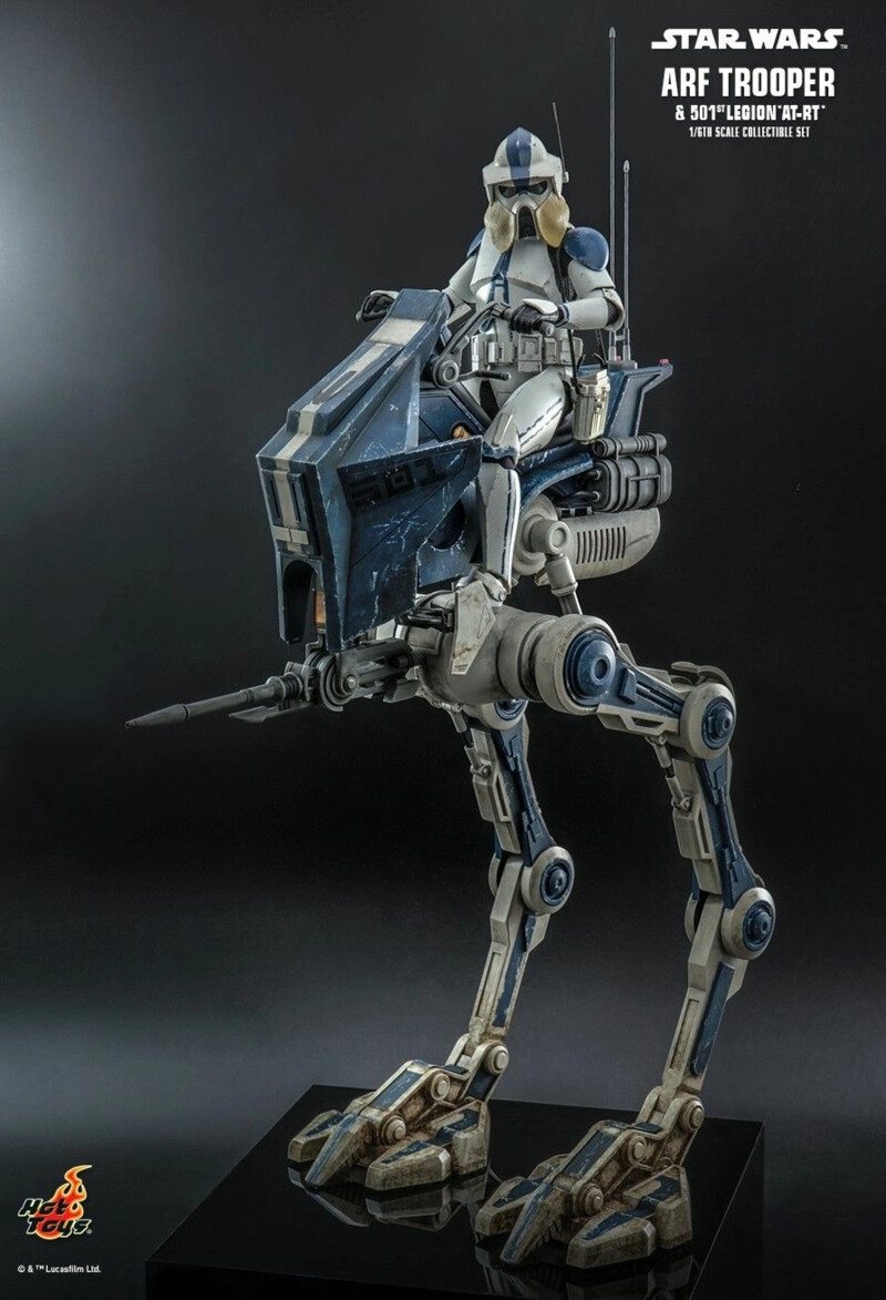 Hot Toys 1/6 ARF Trooper & 501st Legion AT-RT Set